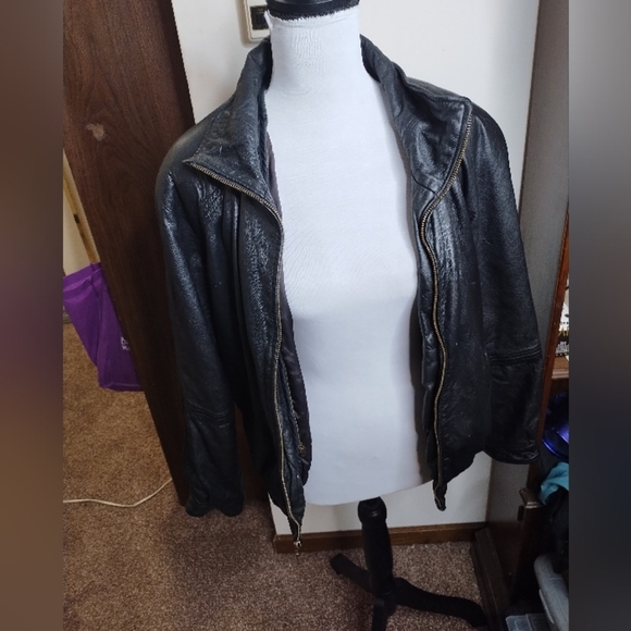 Vintage Wilson's Leather bomber jacket - Picture 10 of 10